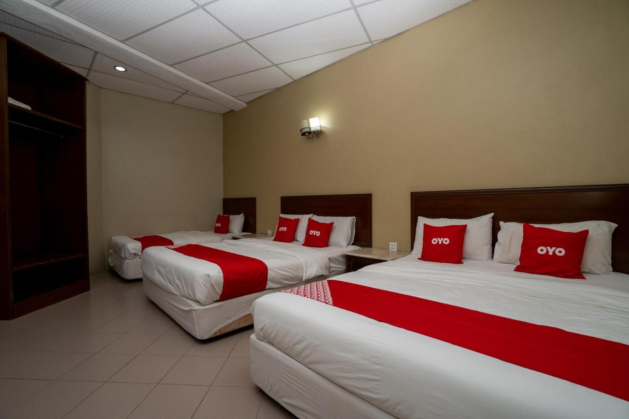 De Clinique Hotel Кампонг-Пасир-Богак Экстерьер фото