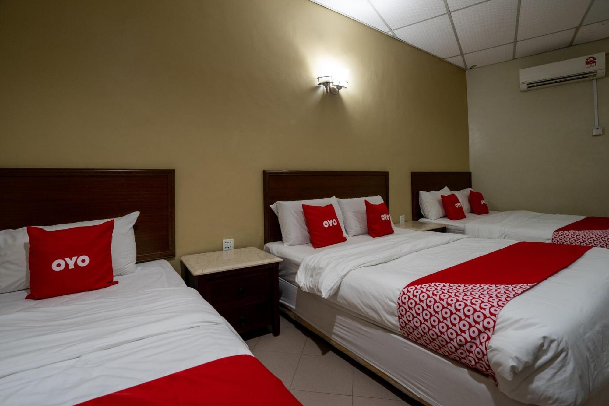 De Clinique Hotel Кампонг-Пасир-Богак Экстерьер фото