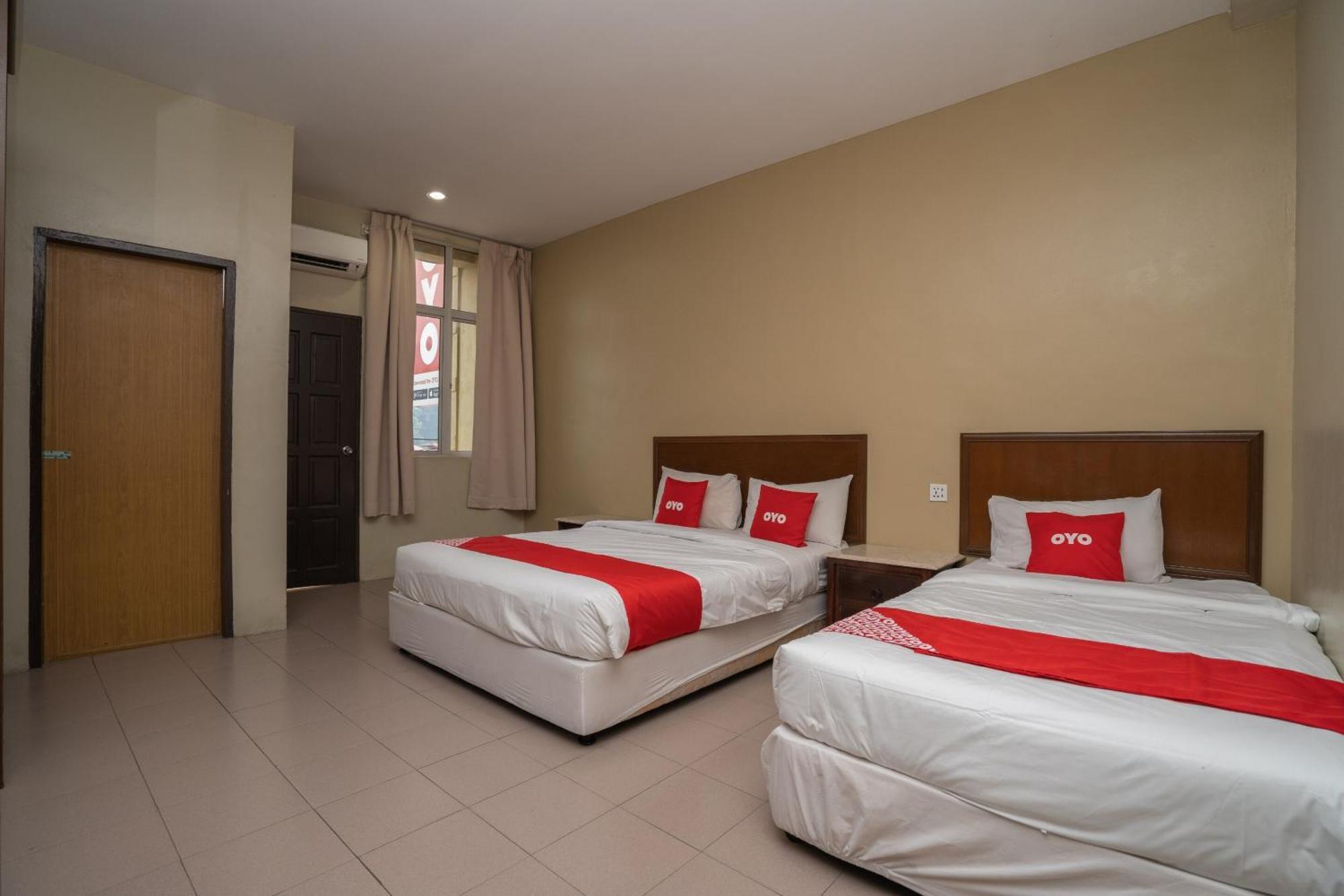 De Clinique Hotel Кампонг-Пасир-Богак Экстерьер фото
