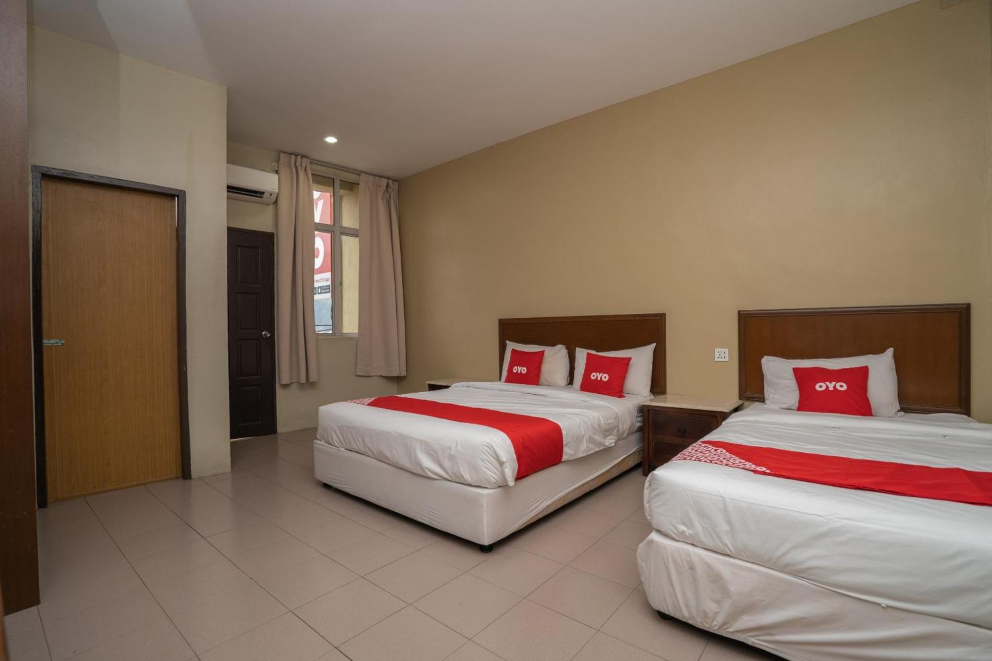 De Clinique Hotel Кампонг-Пасир-Богак Экстерьер фото